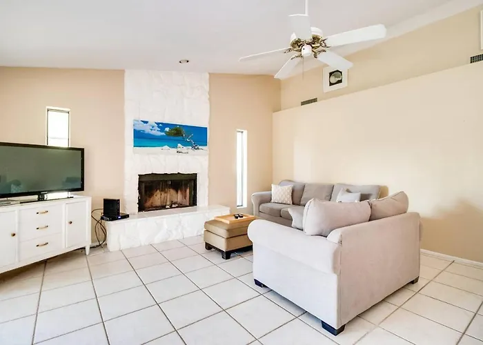 Holiday home North Phoenix 4 Bedroom With Guest House Pool