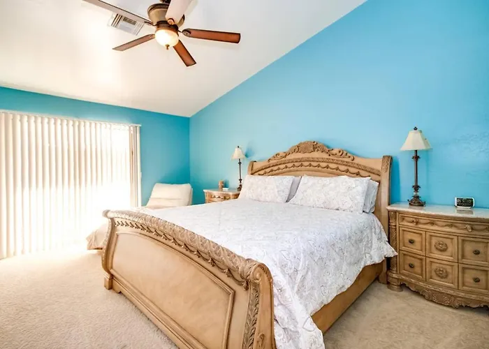 North Phoenix 4 Bedroom With Guest House Pool Holiday home *