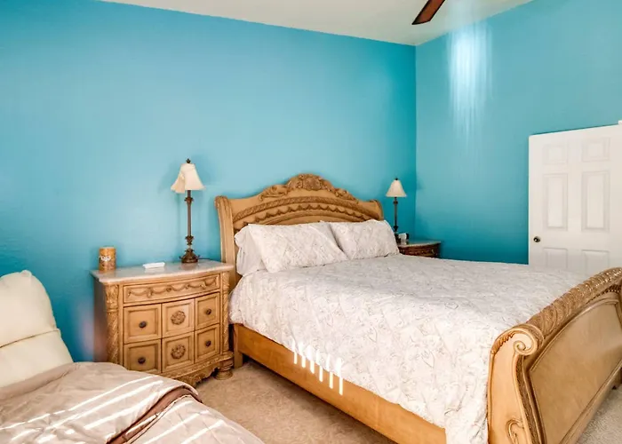 North Phoenix 4 Bedroom With Guest House Pool Holiday home *
