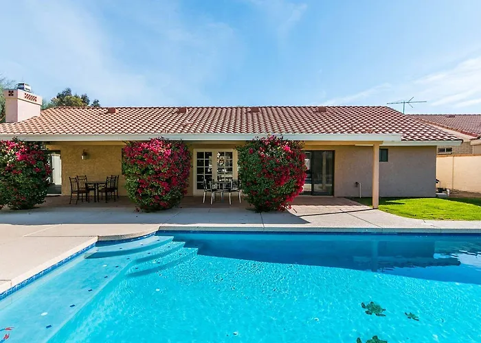 North Phoenix 4 Bedroom With Guest House Pool Phoenix